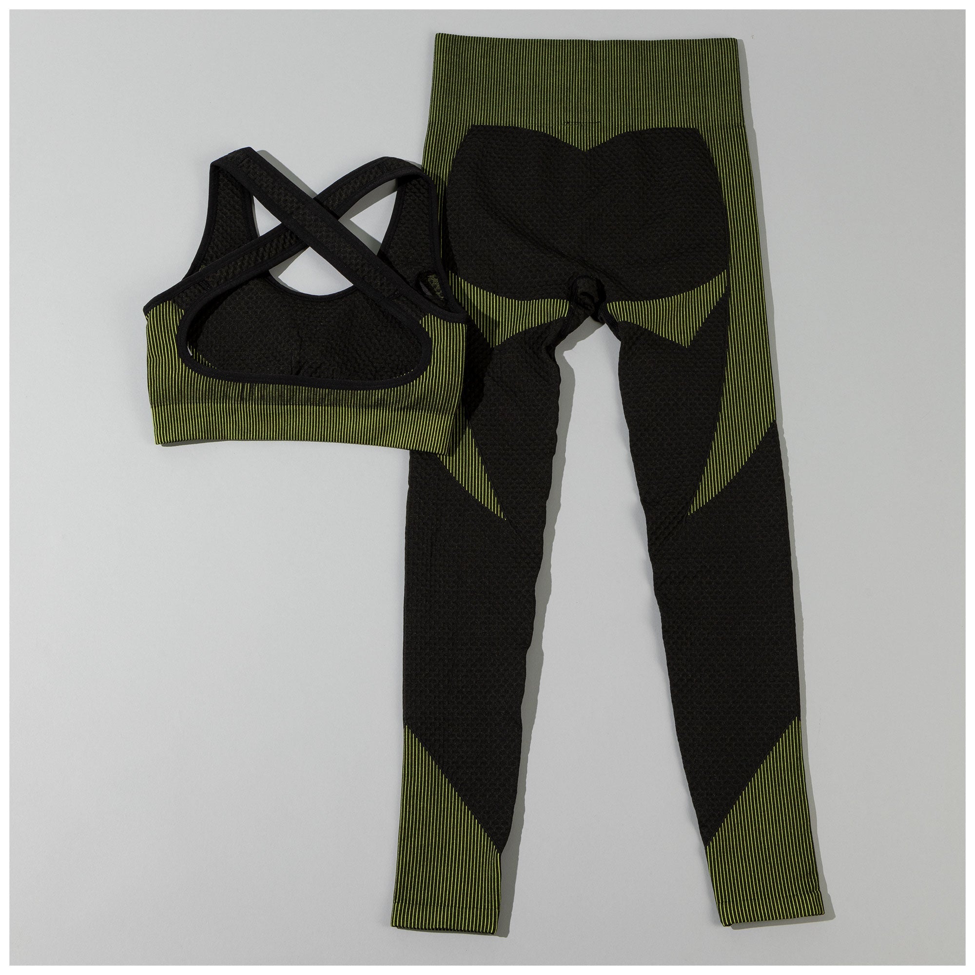 Textured Leggings & Sports Bra Set – Women’s Workout Activewear