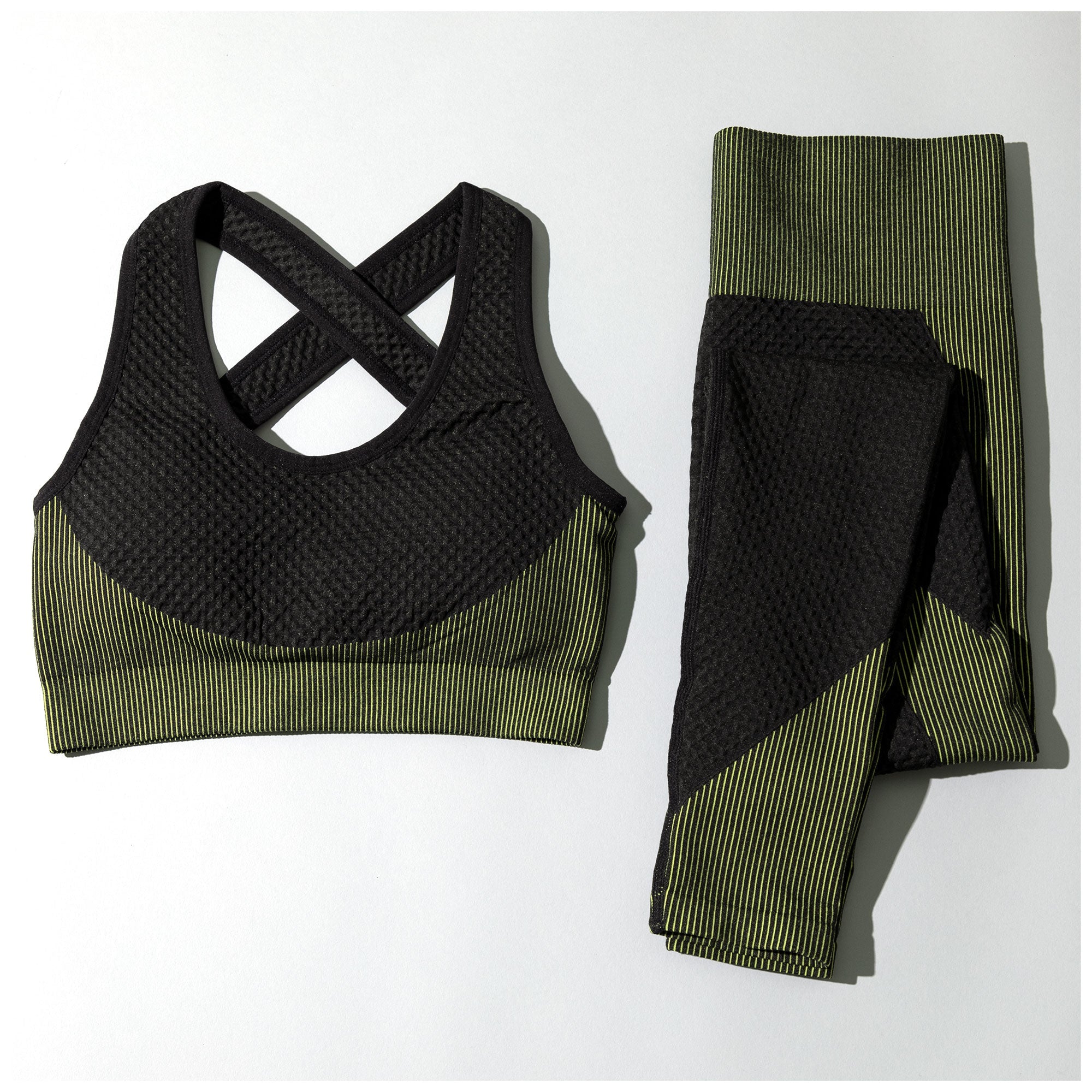 Textured Leggings & Sports Bra Set – Women’s Workout Activewear
