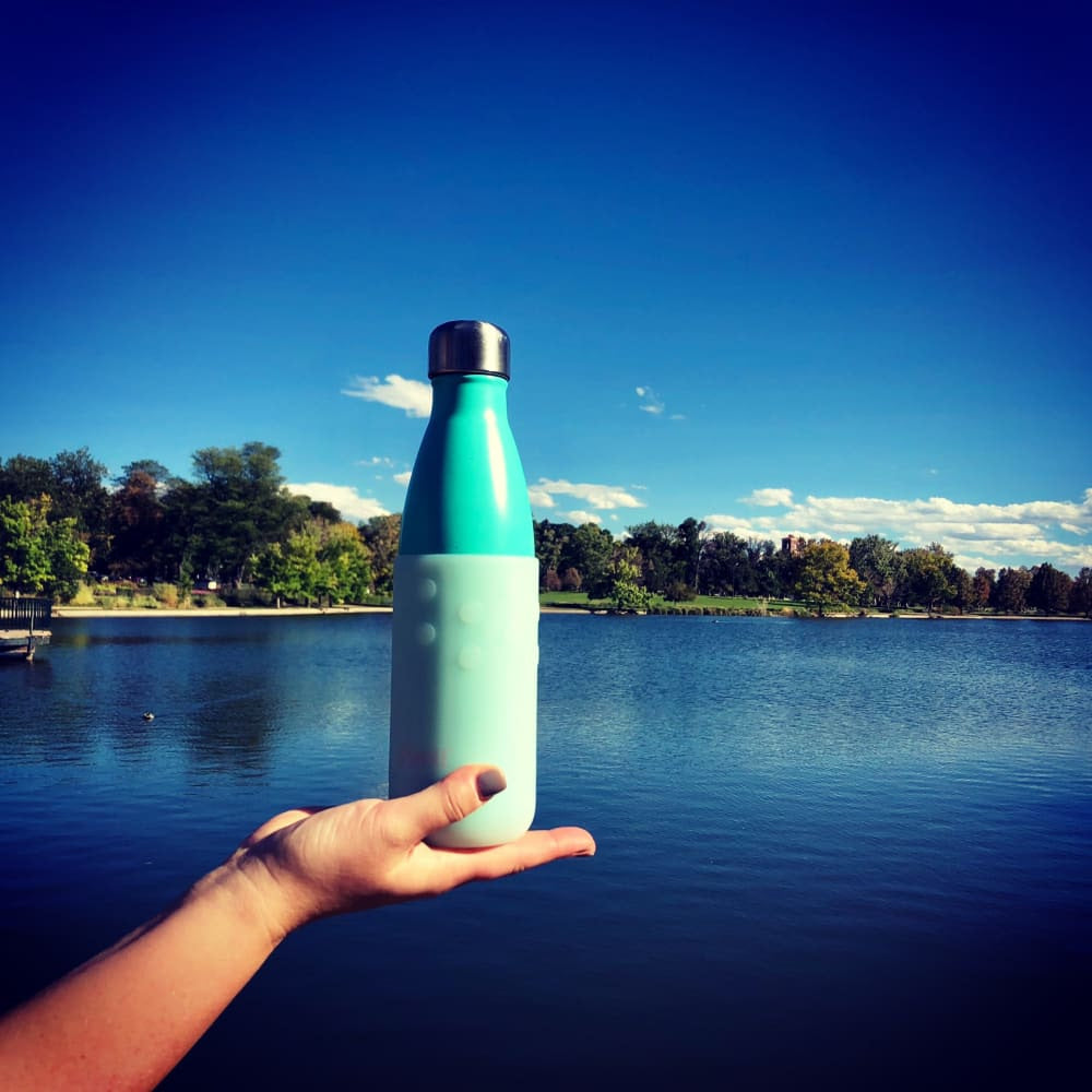 GiveGrip Silicone Water Bottle Sleeve for Swell Thermal Bottles